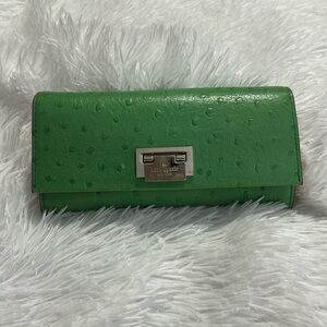 Kate Spade Green Puffed Wallet